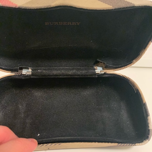 Authentic Burberry Sunglasses - Picture 11 of 12